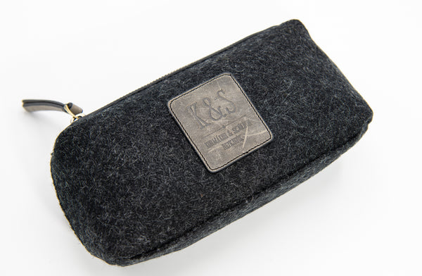 K&S Snyrtitaska svarti sauðurinn